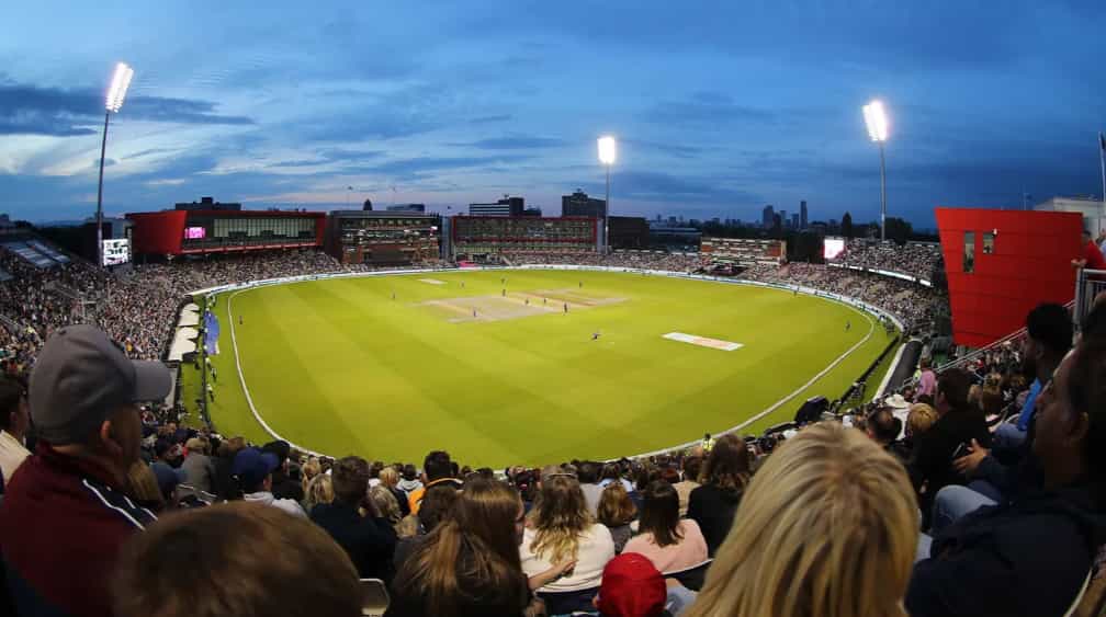 Old Trafford - Pitch & Weather Report Old Trafford - Pitch & Weather Report